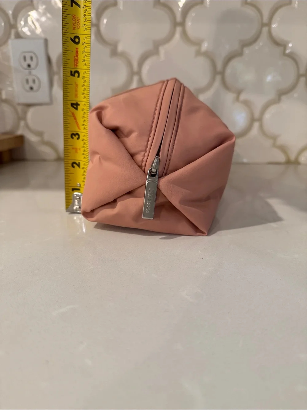 Lululemon Light Pink Women's Cosmetic Bag